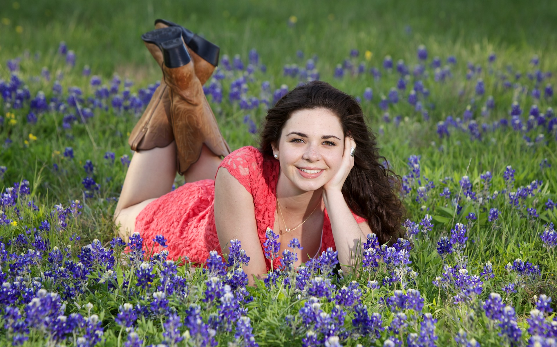 Girl senior picture with bluebonnets McKinney TX
